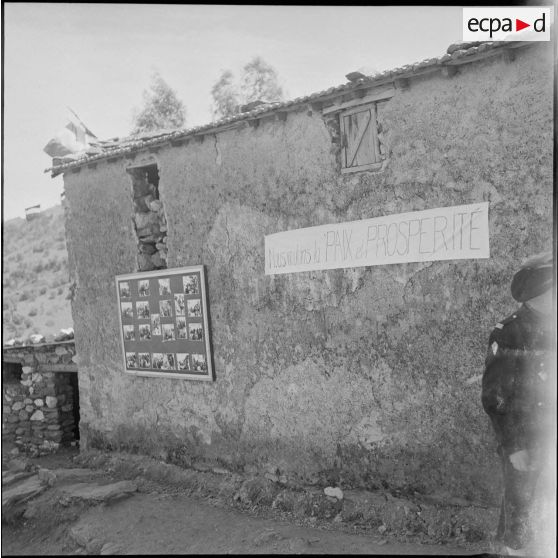 Fête de l'Aïd El-Seghir dans le village de Zaknoun. [Description en cours]