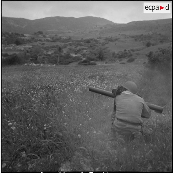 Opération avec le 60e RI. [Description en cours]