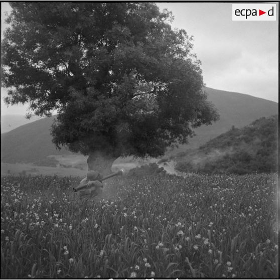 Opération avec le 60e RI. [Description en cours]