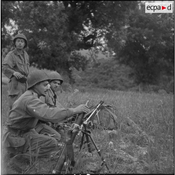 Opération avec le 60e RI. [Description en cours]