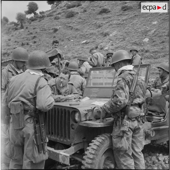 Opération avec le 60e RI. [Description en cours]