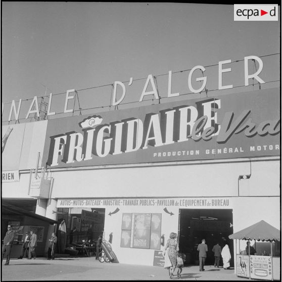 La dix-septième foire d'Alger. [Description en cours]