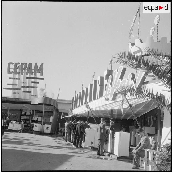 La dix-septième foire d'Alger. [Description en cours]