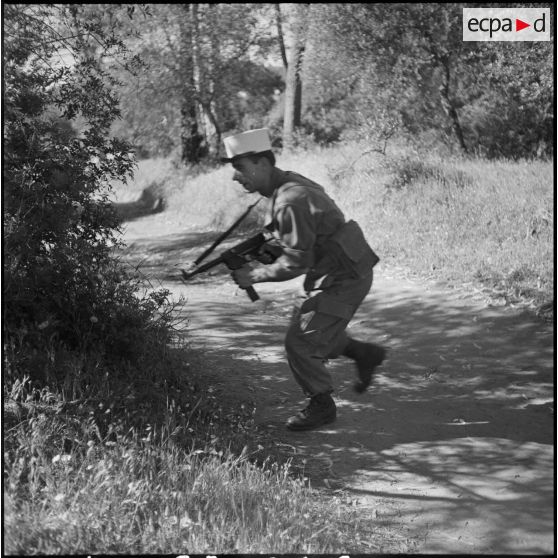Un légionnaire. [Description en cours]