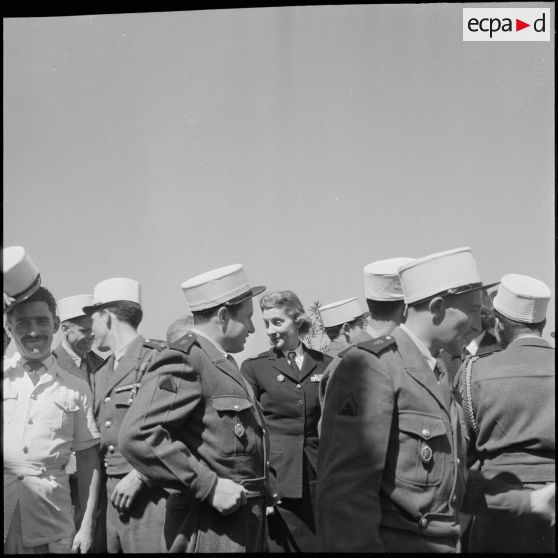 Cérémonie au centre de détente interarmées en présence du prince et de la princesse Napoléon. [Description en cours]
