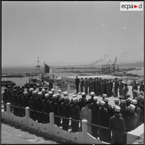 Cérémonie au centre de détente interarmées en présence du prince et de la princesse Napoléon. [Description en cours]