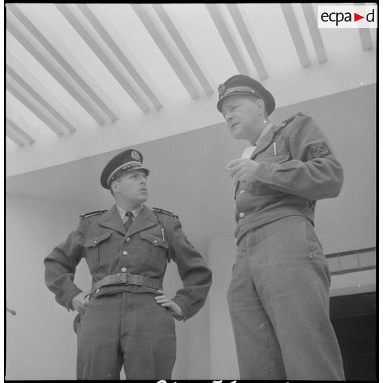 [La demi-brigade de fusiliers marins (DBFM) à Nemours]. [Description en cours]