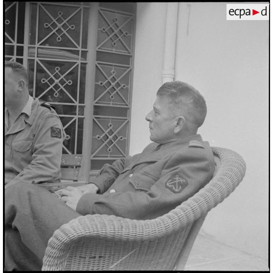 [La demi-brigade de fusiliers marins (DBFM) à Nemours]. [Description en cours]