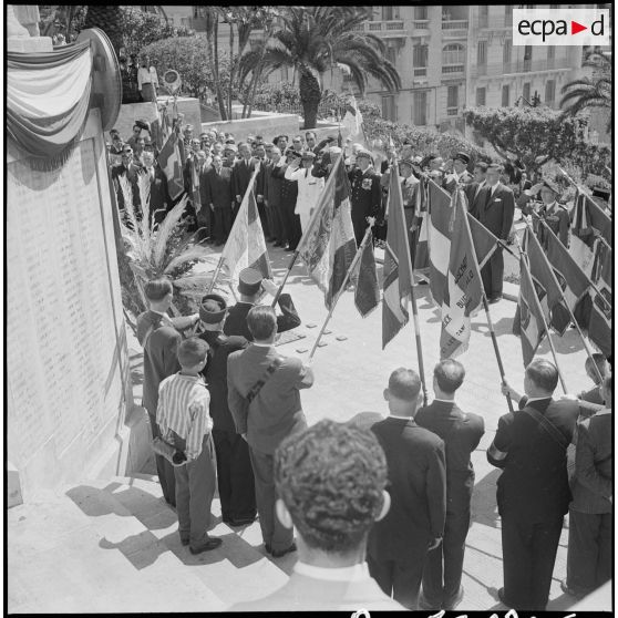 Commémoration du 8 mai 1945 à Alger. [Description en cours]