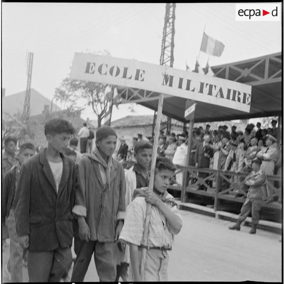 [Fête de Jeanne d'Arc et 2ème anniversaire de la 13ème division d'infanterie (DI) à Telagh]. [Description en cours]