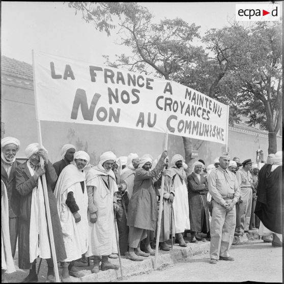 [Fête de Jeanne d'Arc et 2ème anniversaire de la 13ème division d'infanterie (DI) à Telagh]. [Description en cours]
