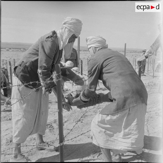 Travaux de défense et d'aménagement près d’une frontière. [Description en cours]