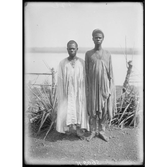 Tibati. Types d'hommes de race Peuhl. [légende d'origine]