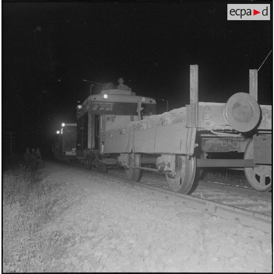 Coopération de cheminots et de militaires. [Description en cours]