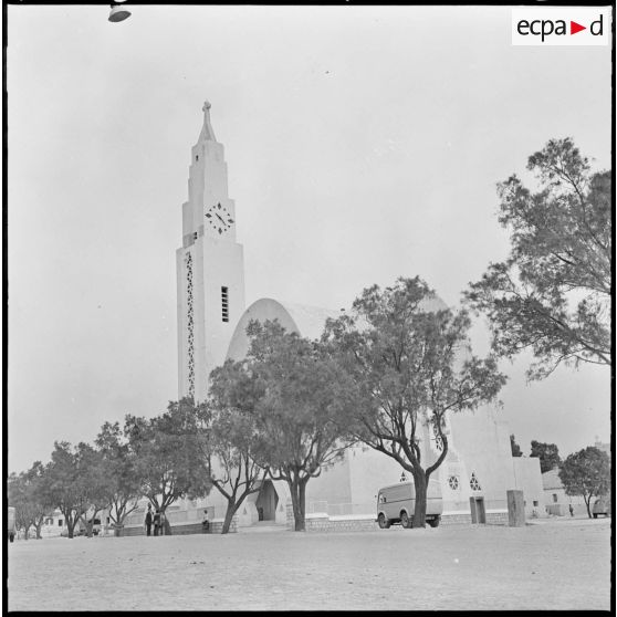 Colomb-Béchar. Eglise Notre-Dame du Sahara.