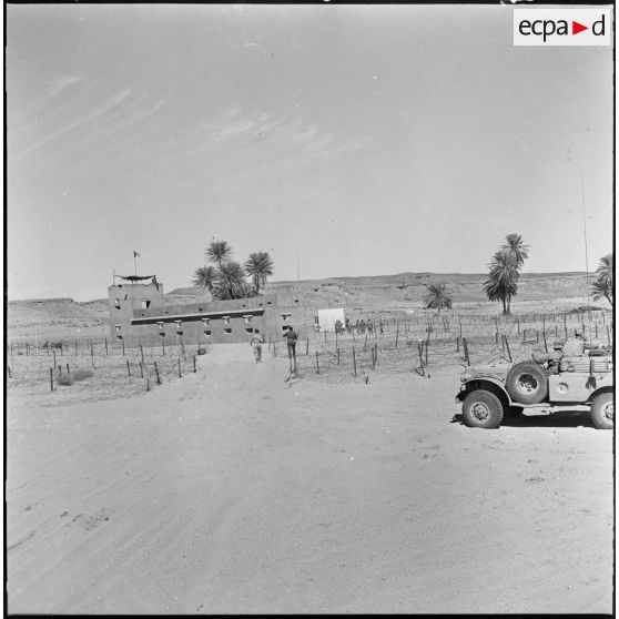 Abadla. Poste isolé tenu par une section du 35e régiment d'infanterie (RI).