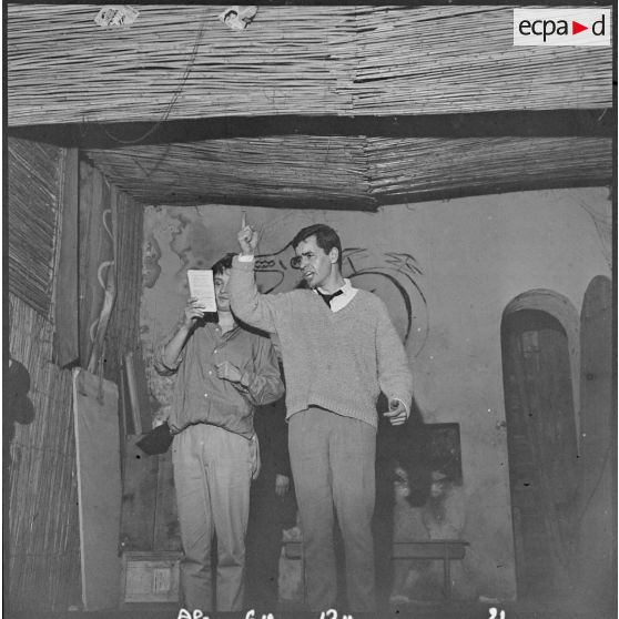 Alger. Maison des jeunes. L'atelier d'art dramatique.