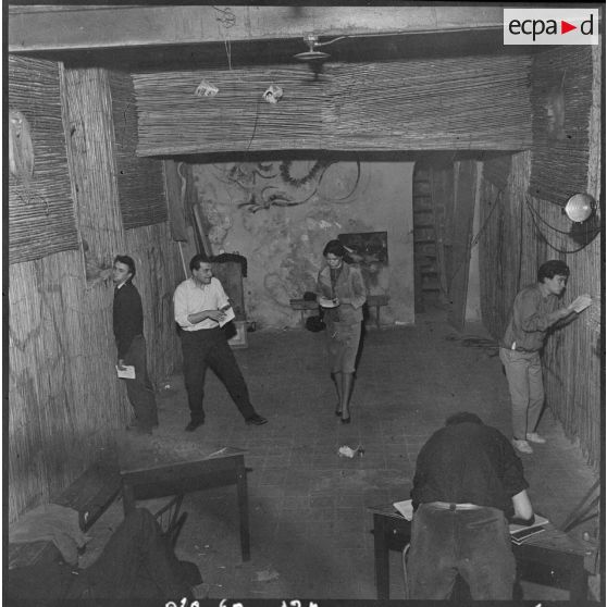 Alger. Maison des jeunes. L'atelier d'art dramatique.