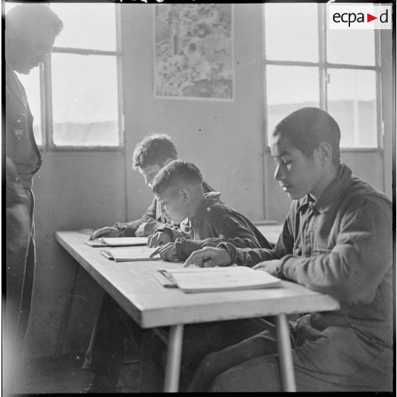 Salle de classe à Terny.