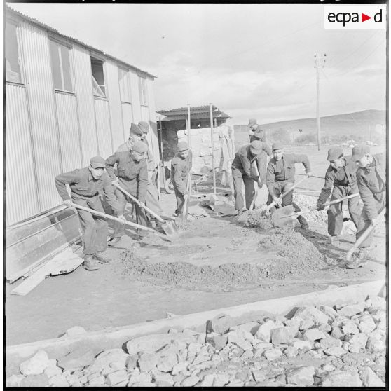Travaux techniques au Centre de formation de la Jeunesse algérienne (CFJA) de Terny.