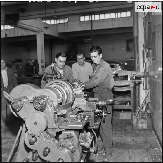 Chenil de la gendarmerie de Beni Messous. Atelier.