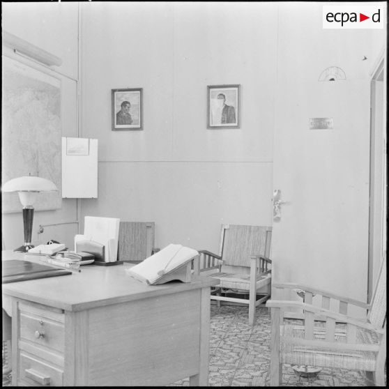 Alger. Etat-Major Interarmées (EMI). Bureau.