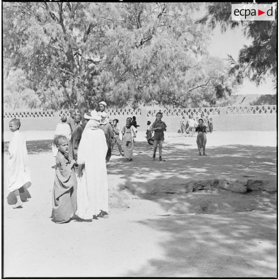 La cour de récréation de l'école de Tamanrasset.