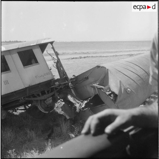 Transport ferroviaire de pétrole sur la ligne Philippeville-Touggourt. [Description en cours]