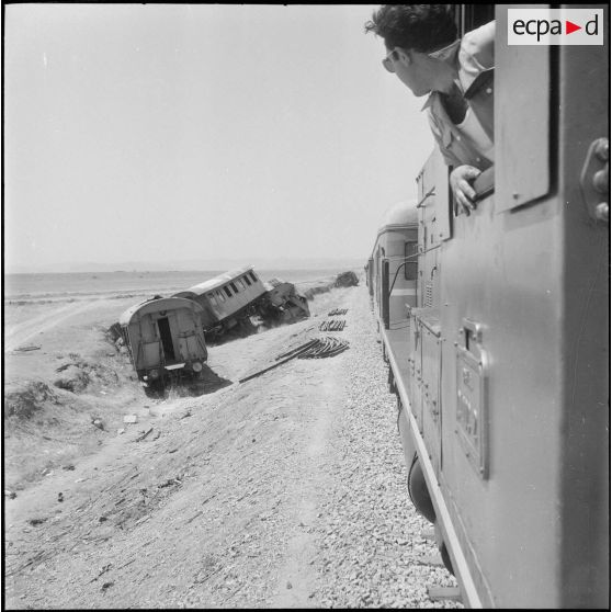 Transport ferroviaire de pétrole sur la ligne Philippeville-Touggourt. [Description en cours]