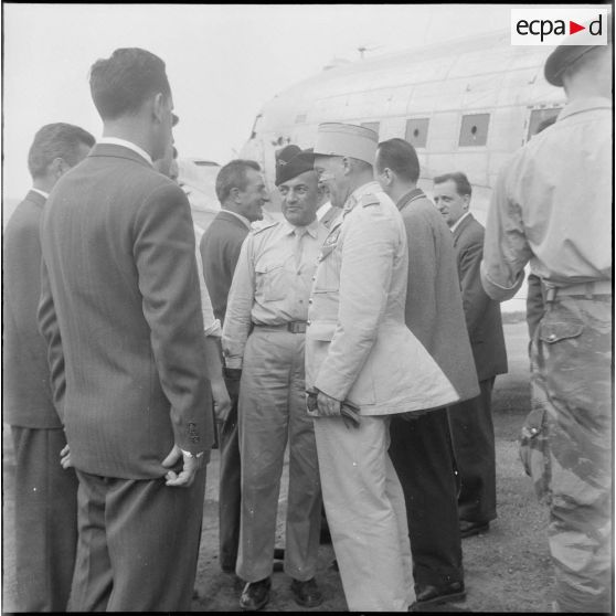 Visite d’une délégation du Comité de salut public d'Algérie en Corse. [Description en cours]