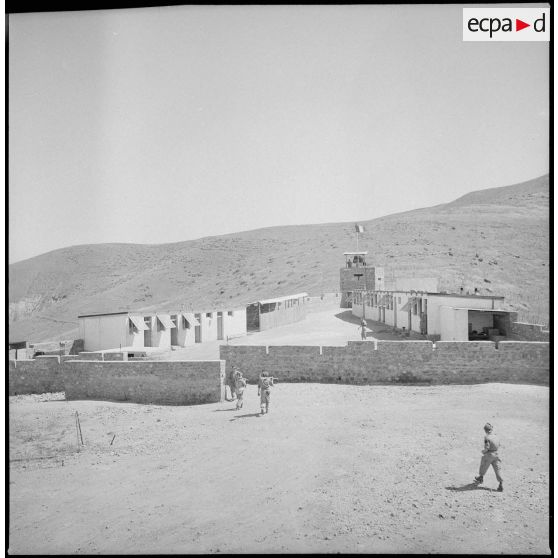 Vie quotidienne de fusiliers-marins. [Description en cours]
