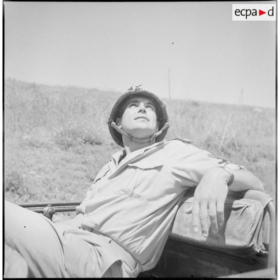 Vie quotidienne de fusiliers-marins. [Description en cours]