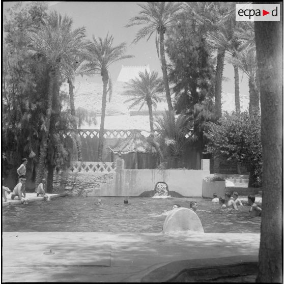 La 1re compagnie saharienne d'infanterie (CSI) de Béni-Abbès. [Description en cours]