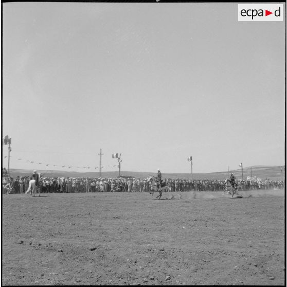 Manifestation patriotique dans la région oranaise. [Description en cours]
