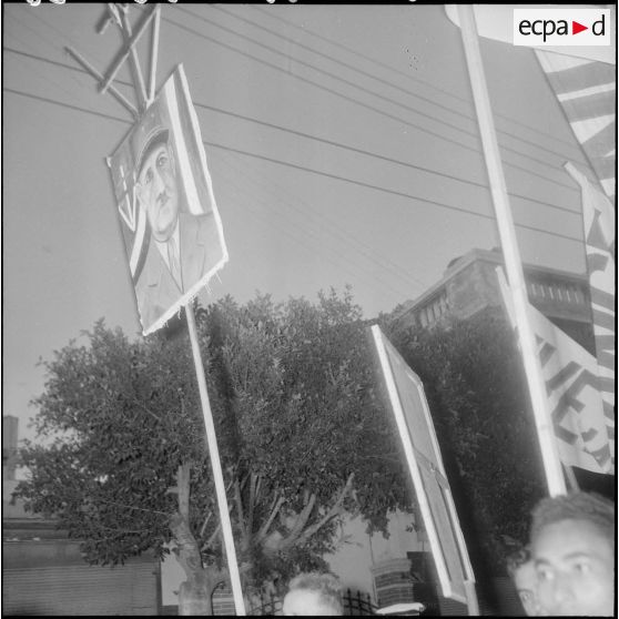 Manifestation du Comité de salut public (CSP). [Description en cours]