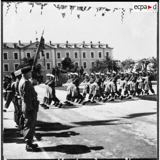 Sidi-Bel-Abbès. Commémorations du 97ème anniversaire du combat de Camerone. Défilé.
