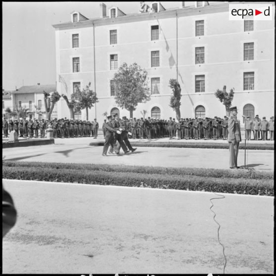 Sidi-Bel-Abbès. Commémorations du 97ème anniversaire du combat de Camerone. Défilé.