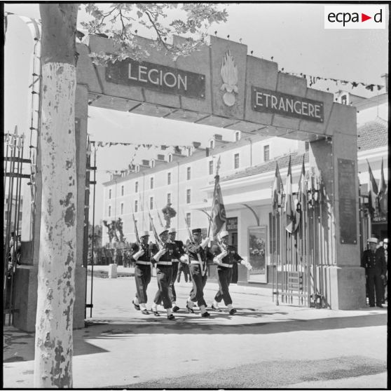 Sidi-Bel-Abbès. Commémorations du 97ème anniversaire du combat de Camerone. Défilé.