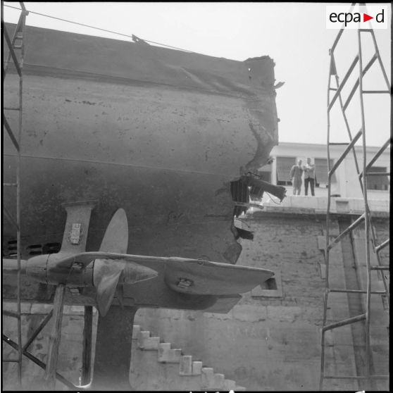 Alger. Avarie du sous-marin Laubie.