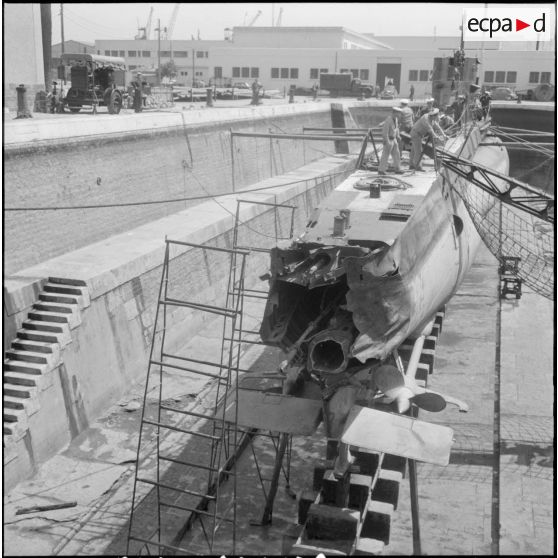 Alger. Avarie du sous-marin Laubie.