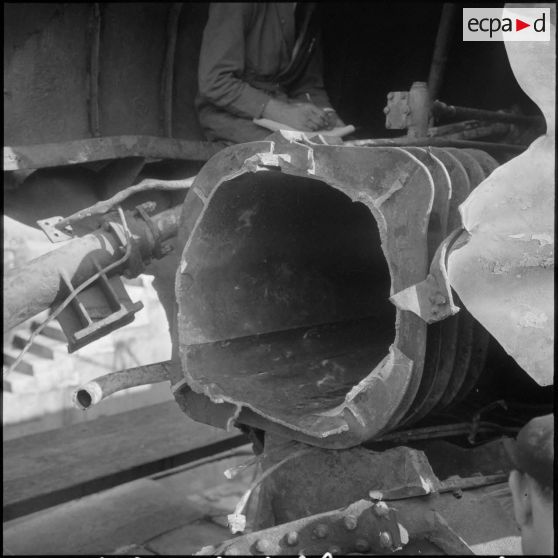 Alger. Avarie du sous-marin Laubie.