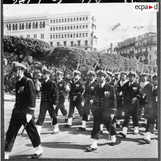 8 Mai. Fête de la Victoire. Le défilé.