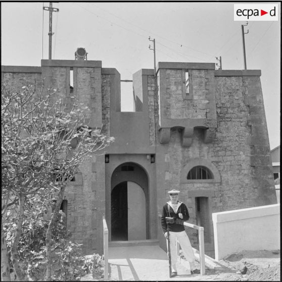 Cap Matifou. Centre Siroco. Un fusilier marin.