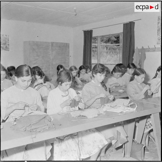 Tizi Ouzou. Le centre féminin d'apprentissage.