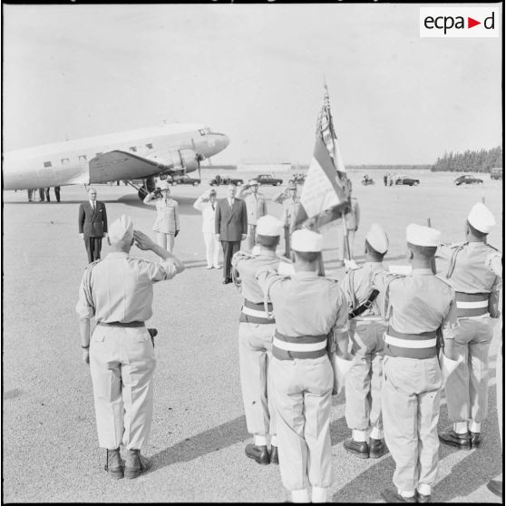 Relizane. Visite de Paul Delouvrier.