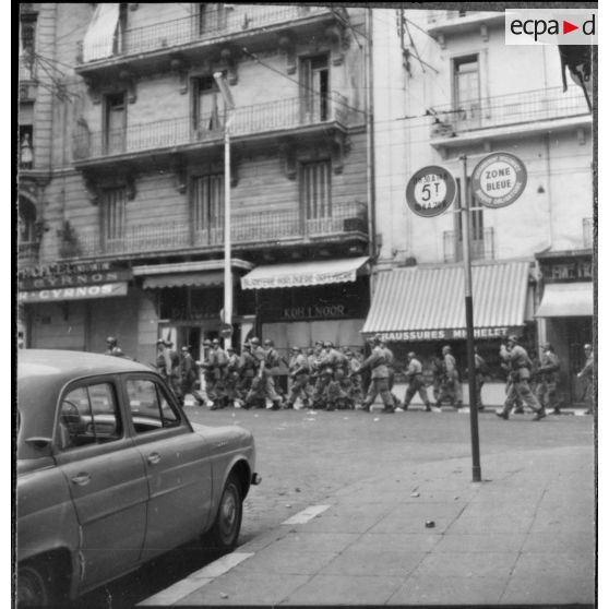 Alger. Les manifestations du 11 novembre 1960. Journée mouvementée.