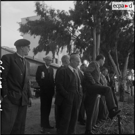 Alger. Journalistes parisiens.