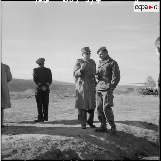 Voyage d'information de l'Institut des hautes études de la Défense nationale (IHEDN).