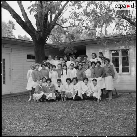 Maison Blanche. Les stagiaires des équipes médico-sociales itinérantes (EMSI).