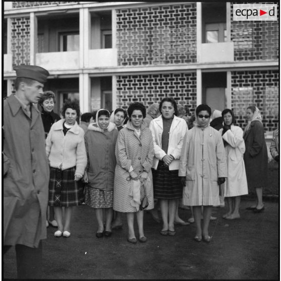 Maison Blanche. Les stagiaires des équipes médico-sociales itinérantes (EMSI).